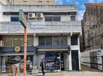 Edificio · 181m² · 10 Cocheras · Santilli - Av Meeks 275 Lomas de Zamora