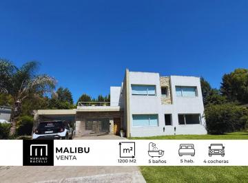 Casa · 290m² · 7 Ambientes · 4 Cocheras · Casa en Venta en Malibu, Canning, Guernica
