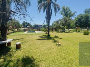 Casa · 70m² · 3 Ambientes · 2 Cocheras · Casa 2 Dorm. con Pileta en Andino