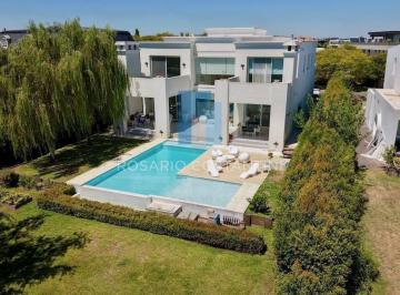 Casa · 469m² · 7 Ambientes · 2 Cocheras · Casa 7 Ambientes 4 Dorm.. | Casa en Venta en El Golf, Nordelta