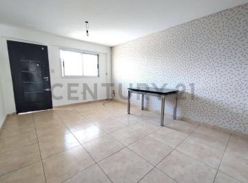 Departamento · 40m² · 2 Ambientes · 1 Cochera · Oportunidad 2 Amb con Terraza y Cochera | Apto Crédito | a m Yrigoyen