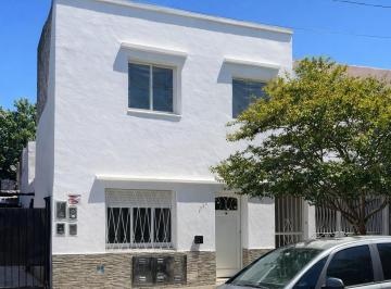 PH · 61m² · 3 Ambientes · PH 3 Ambientes C/terraza Cubierta en Venta en San Fernando