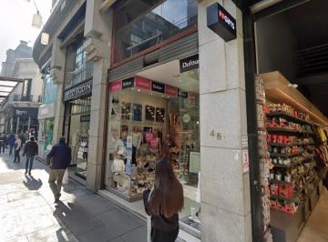 Local comercial · 148m² · Local en Alquiler en Florida Casi Esquina Lavalle