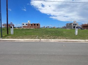 Terreno · 360m² · Terreno en Docta Av