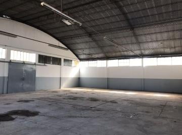 Depósito · 550m² · 10 Cocheras · Depósito en Venta - 3 Baños 10 Cocheras - 1800 m² - Manuel B Gonnet