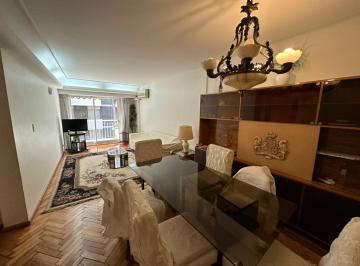 Departamento · 143m² · 5 Ambientes · 1 Cochera · Alquiler Temporario de Departamento de 4 Dorm. en Recoleta