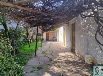 Casa · 72m² · 3 Ambientes · Excelente Oportunidad! Casa en Venta Sobre La Calle Santa Julia, del Viso