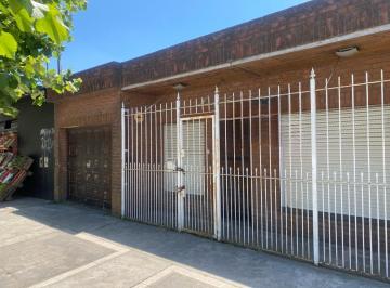 Casa · 5 Ambientes · 2 Cocheras · Casa en Block - Mar del Plata