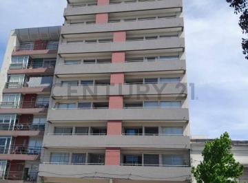 Garage · 12m² · Venta de Cochera en La Plata Casco, La Plata