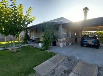 Casa de 5 ambientes, Los Corralitos · Venta de Casa en B° Privado en Guaymallen - Apta Credito