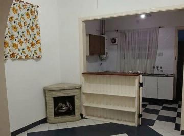 PH de 3 ambientes, Lomas de Zamora · Departamento en Planta Baja Al Frente con Patio