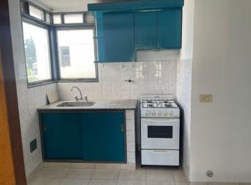 Departamento de 2 ambientes, La Plata · Semipiso 1 Dormitorio Al Frente Sin Comisión