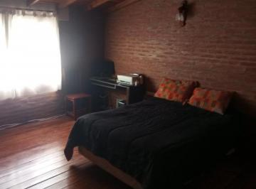 Casa · 180m² · 3 Ambientes · Casa en Venta - 2 Dorm. 1 Baño - Mar del Plata