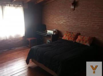 Casa · 180m² · 3 Ambientes · Casa en Venta - 2 Dorm. 1 Baño - Mar del Plata