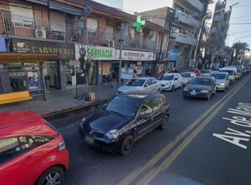 BAT-BAT-3842_2 · Local. | Av de Mayo Al 1500