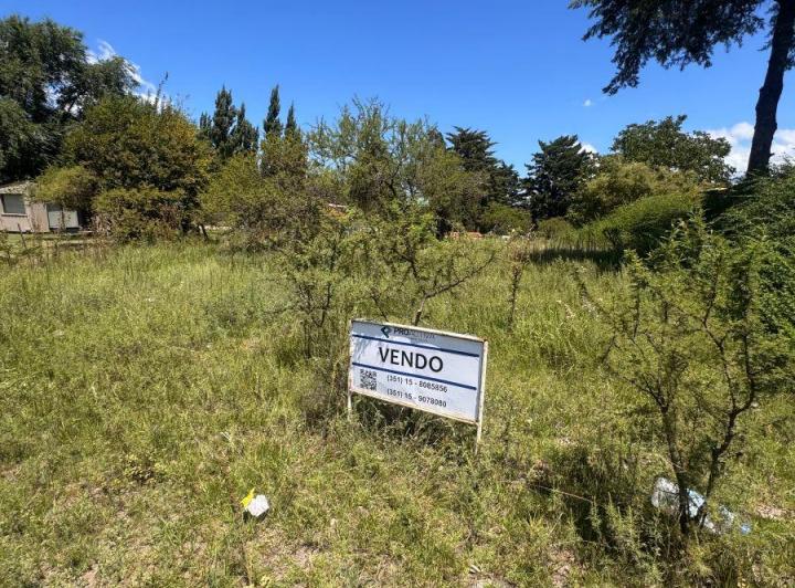 Terreno · 1200m²