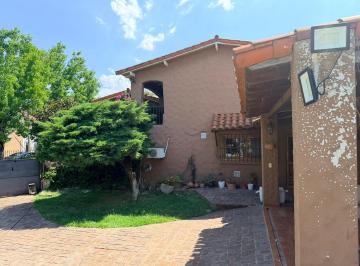 Casa · 283m² · 6 Ambientes · 5 Cocheras · Excelente Propiedad en Tigre Zona Residencial