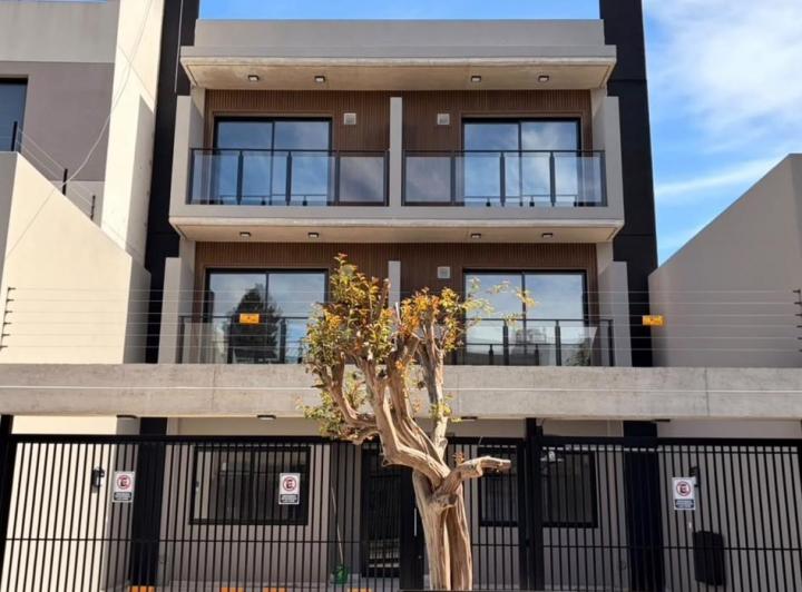 Desarrollo vertical · Cerrito 427 - Ramos Mejia