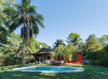Casa · 95m² · 3 Dormitorios · 1 Cochera · Casa en Parque Natura