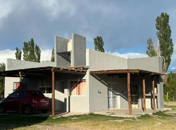 Casa de 9 ambientes, San Rafael · Venta Complejo de Cabañas, Villa 25 de Mayo, San Rafael, Mendoza.