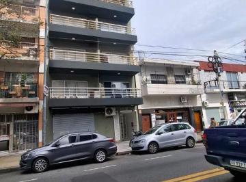 Departamento de 1 ambiente, Villa Luro · Monoambiente Al Frente Moderno Súper Luminoso Balcón Terraza Muy Buena Ubicación Lopez de Vega 1370