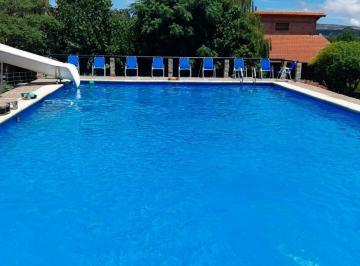 Local comercial · 497m² · 3 Cocheras · Oportunidad en Esquina Frente a Facultad de Mina Clavero