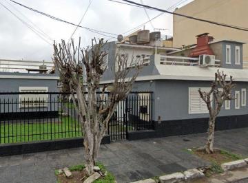 ZAP-ZAP-1740_2 · Venta de Duplex 3 Amb C/ Cochera en C. Madero, La Matanza