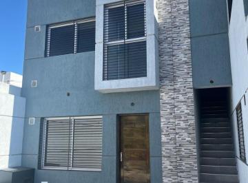 Departamento de 3 ambientes, Guaymallén · Forza Vende - Departamento Planta Baja, Dos Hab, Patio, Cochera. B° Inka 2