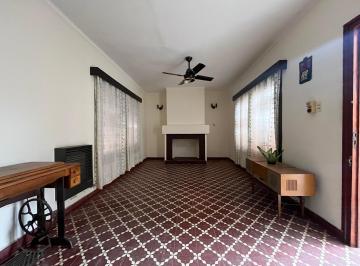 Casa · 141m² · 3 Dormitorios · 1 Cochera · Casa en Venta en Calle Coronel Plaza Al 331, San Rafael