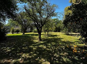 Casa de 5 ambientes, San Antonio de Areco · Casa con Pileta en Villa Lía, S. A. de Areco