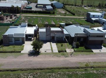 Casa · 108m² · 2 Dormitorios · Casa en Venta en Barrio Alto Paredes, San Rafael | Cumbrein