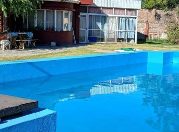 Terreno · 150m² · 7 Ambientes · 2 Cocheras · Venta Casa