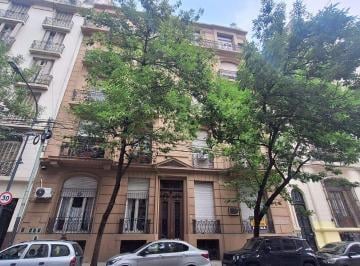 Departamento de 5 ambientes, Balvanera · Duplex 5 Ambientes - 2 Terrazas - Dorm. Principal en Suite C/ Vestidor - Dep. Serv.