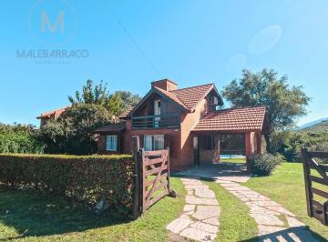 Casa · 104m² · 3 Ambientes · 1 Cochera · Casa a La Venta o Alquiler Temporal en Merlo, San Luis!