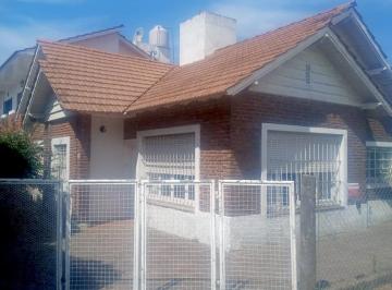 Casa · 67m² · 4 Ambientes · 1 Cochera · PH a La Venta | 3 Dorm. | 2 Baños| Mar del Plata