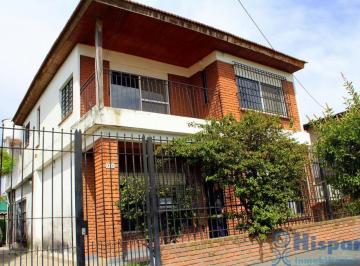 Casa · 168m² · 3 Ambientes · 1 Cochera · Hermoso Chalet, en 2 Plantas, en Venta Apta Credito, Tortuguitas Centro