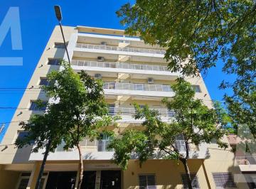 Departamento · 42m² · 2 Ambientes · 1 Cochera · Departamento en La Plata