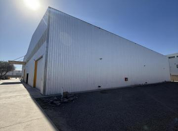 Bodega-Galpón · 500m² · 1 Ambiente · Depósito en Alquiler de 500 a 2.500 m² con Oficinas Zona Fabril Interfábrica, B° Ferreyra