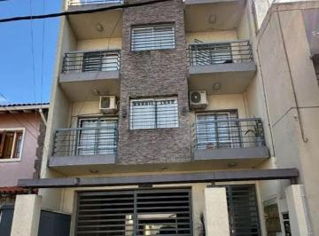 Departamento de 2 ambientes, La Matanza · Departamento de 2 Amb con Cochera Centrico
