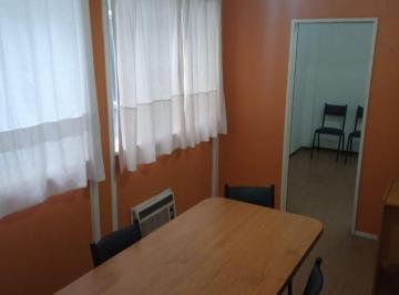 Oficina comercial de 2 ambientes, General San Martín · Oficina en San Martin Centro