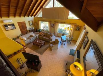 Casa · 150m² · 4 Ambientes · 2 Cocheras · Casa en Venta - 3 Dorm. 2 Baños - Sierra de Los Padres