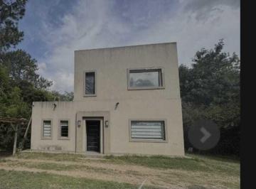 Casa · 125m² · Casa en Venta en Alto Los Cardales, Campana, G. B. a. Zona Norte