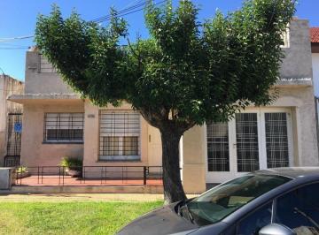 PH · 63m² · 3 Ambientes · 1 Cochera · Venta - PH de 3 Ambientes con Cochera - Quilmes Oeste