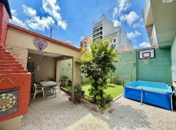 PH de 3 ambientes, Villa Crespo · Venta Dpto Tipo PH 3 Amb Luminoso con Patio y Jardín Villa Crespo