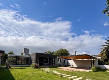 Casa de 7 ambientes, Villa Carlos Paz · Venta Casa Barrio Santa Rita Carlos Paz