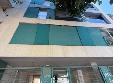 Departamento de 2 ambientes, La Plata · 13 E/ 58 y 59 - 1 Dorm Amublado Totalmente - 2 Do Piso con Balcon