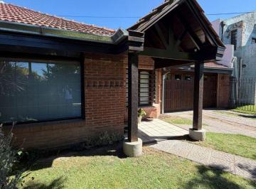 Casa de 4 ambientes, Mar del Plata · Chalet 4 Ambientes, en Barrio San Jeronimo