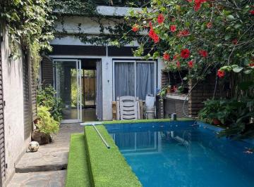 Casa de 4 ambientes, Flores · Hermosa Casa de Época con 3 Dorm., Pileta y Parrilla, 230 m² en Venta en Flores Sur