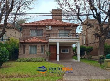 Casa · 150m² · 4 Ambientes · 3 Cocheras · Casa en Venta Country Banco Provincia