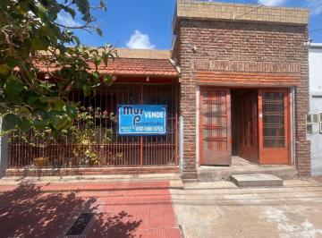 Frente · Venta Casa 4 Ambientes en San Fernando